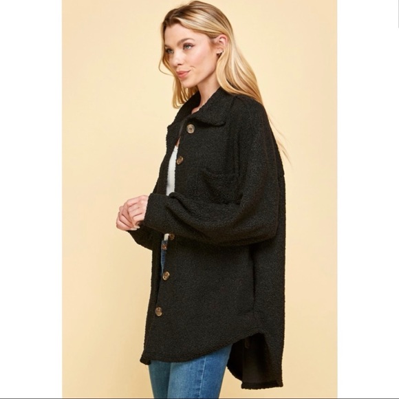 KEATON • BUTTON DOWN SHERPA SHACKET BLACK - Picture 3 of 10